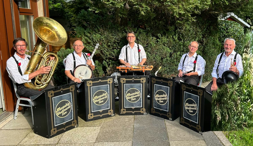 Moonship Washboard Five