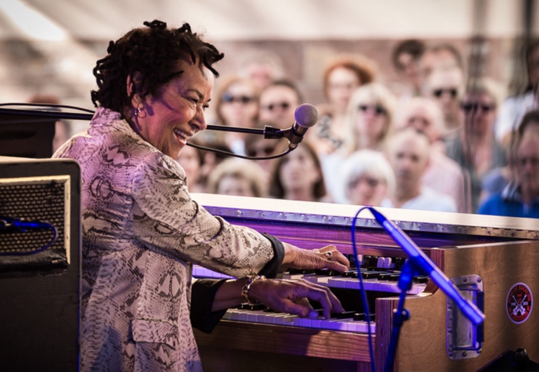 Affiche et premiers noms de l’édition 2019 du Festival